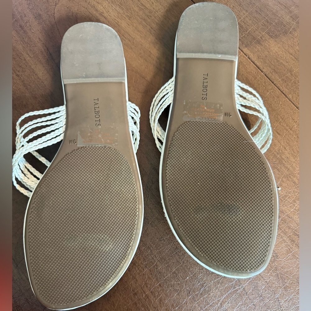 EUC Talbots Women's White Braided Sandals SZ 9 - Picture 5 of 15